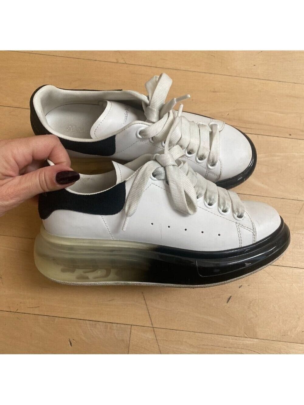 Alexander McQueen white leather sneakers Size 35 transparent Ombre soles